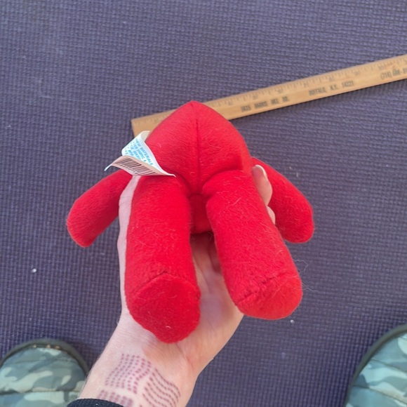 Red bear - Picture 6 of 9